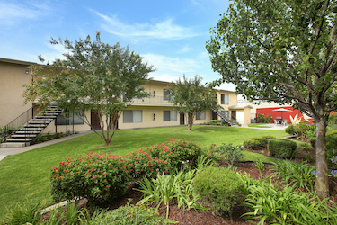 Dresden Place, apartment complex exterior.